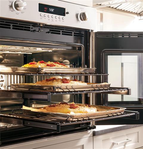 Exclusive self-clean, (2 full-extension, 1 regular) oven racks