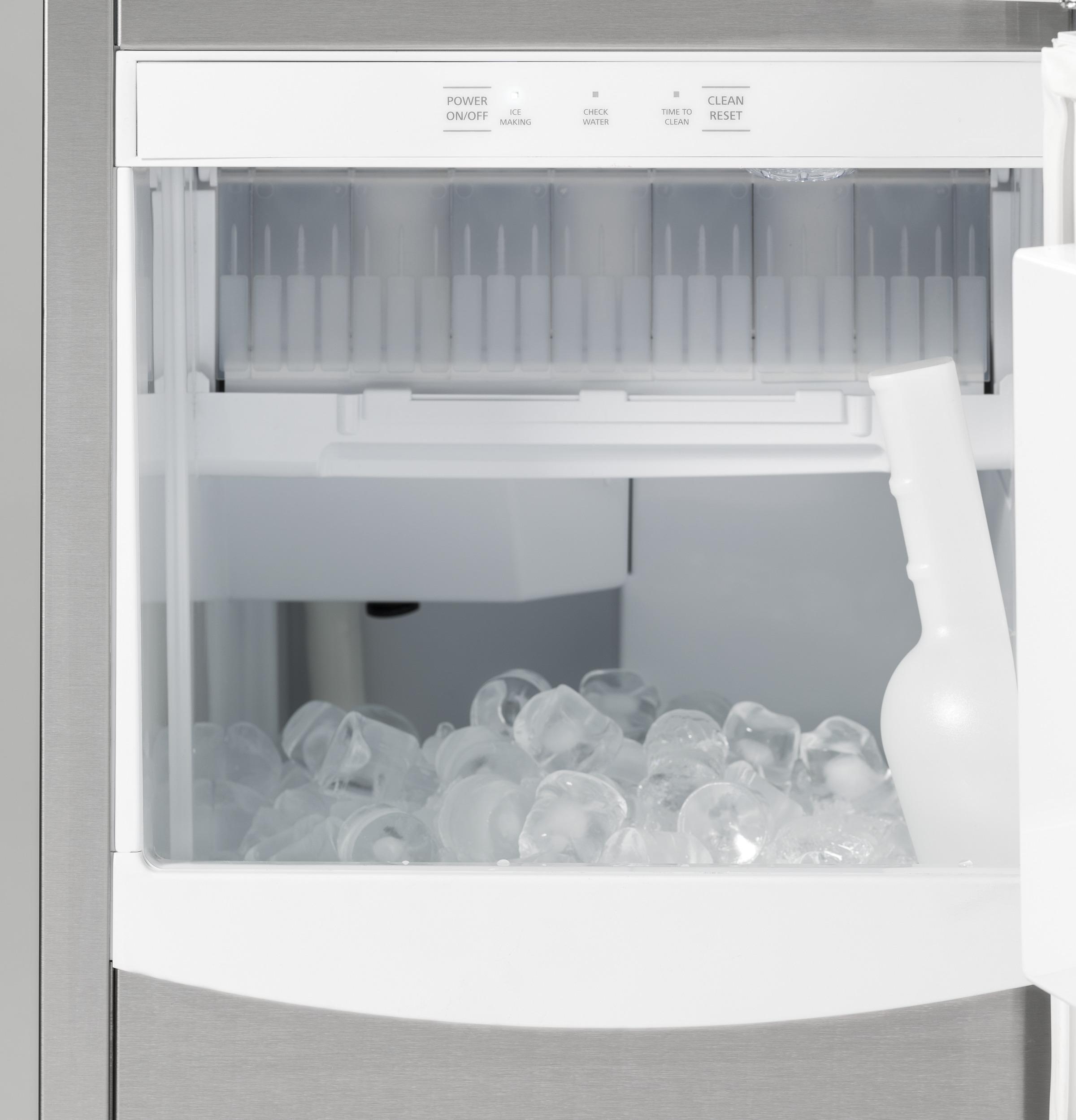 Large capacity ice bin