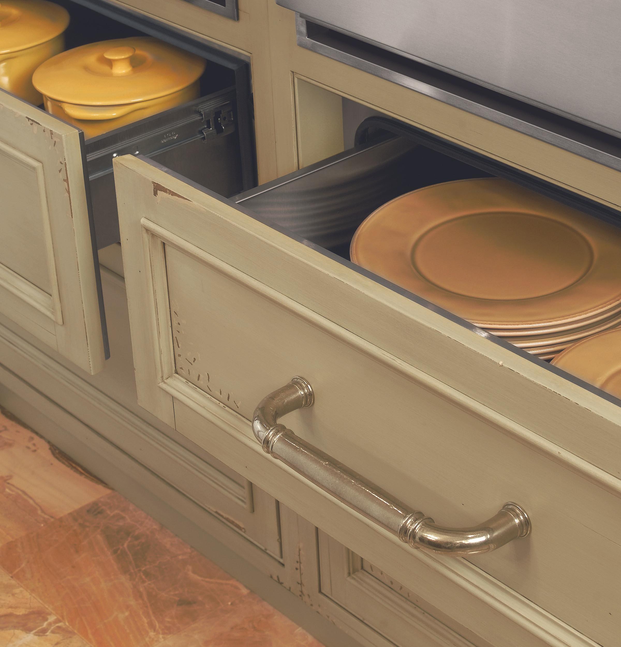 Accepts 3/4" trimless custom panel and custom handle with trim kit