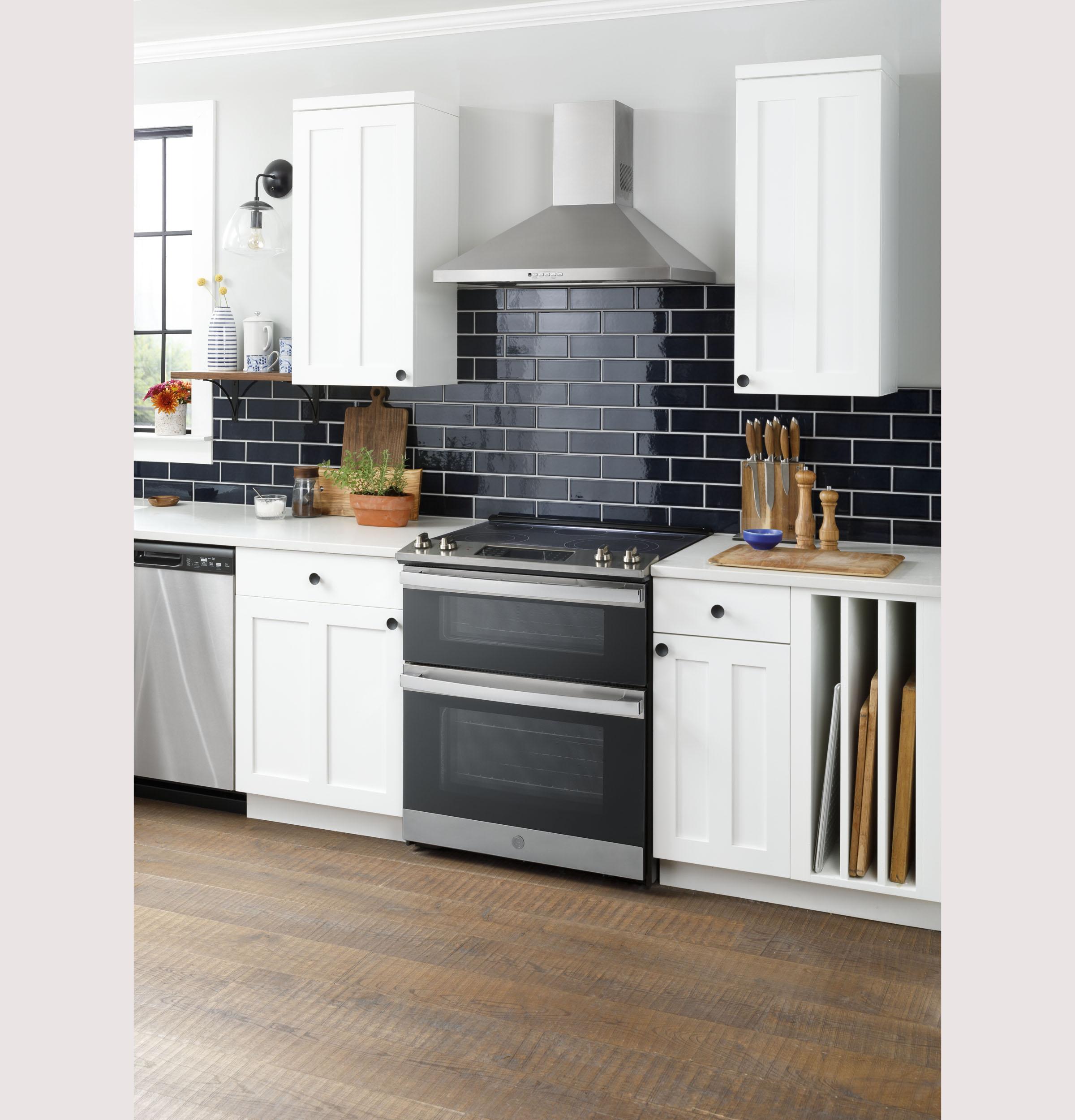 Large capacity double oven